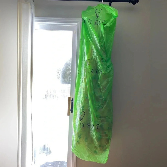 Windsor Floral Ballgown Size 2 women Strapless Prom Dress - Picture 14 of 14